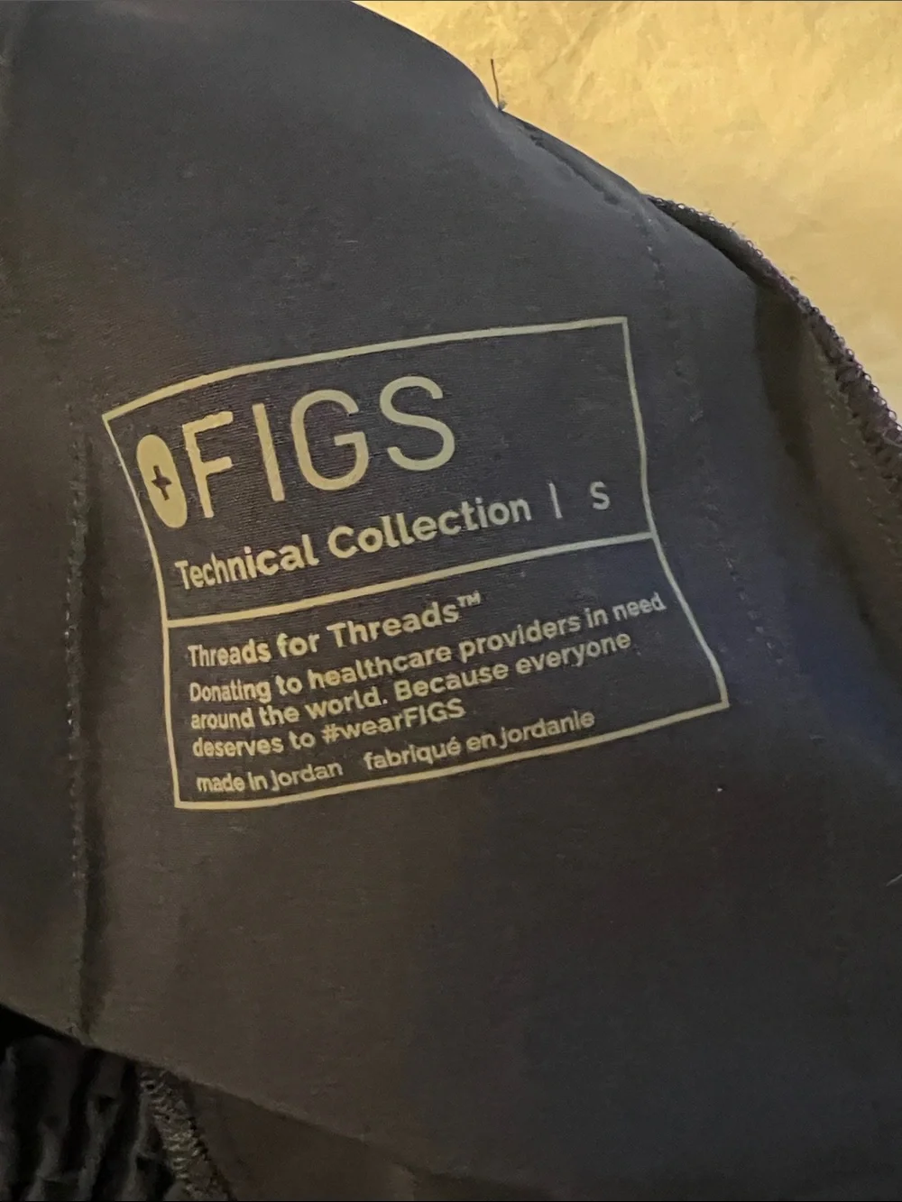 Figs Navy scrub set